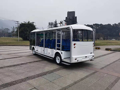 重慶電動<a href=http://66800.cn/tags/guanguangche/ target=_blank class=infotextkey>觀光車</a>